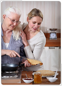 Kathleen and her daughter Linda.