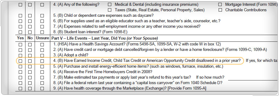 Eventos de la vida sección de la hoja de ingesta y entrevista, pregunta acerca de haber ganado crédito de ingresos no permitido en un año anterior.