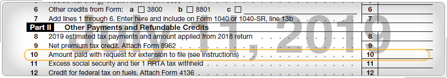 Formulario 1040, mostrando la línea de la Cantidad pagada con la solicitud de extensión al archivo.